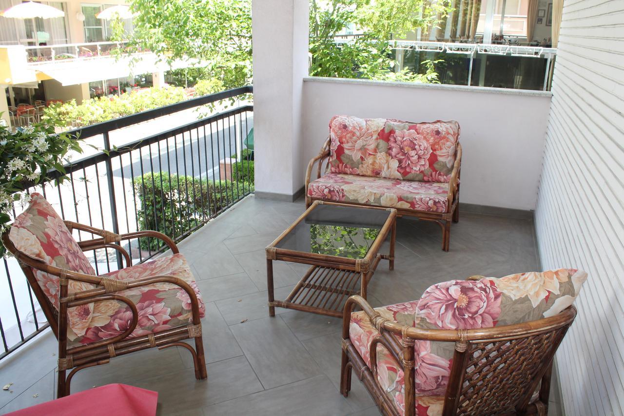 Hotel Oblio Rimini Dış mekan fotoğraf