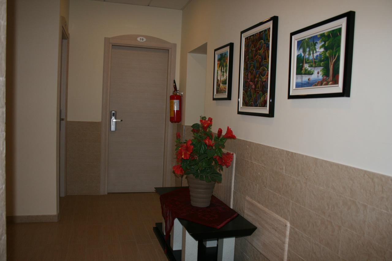 Hotel Oblio Rimini Dış mekan fotoğraf